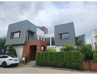 공원조망이 뛰어난 주택 급매매(26억),넓은정원,최근리모델링